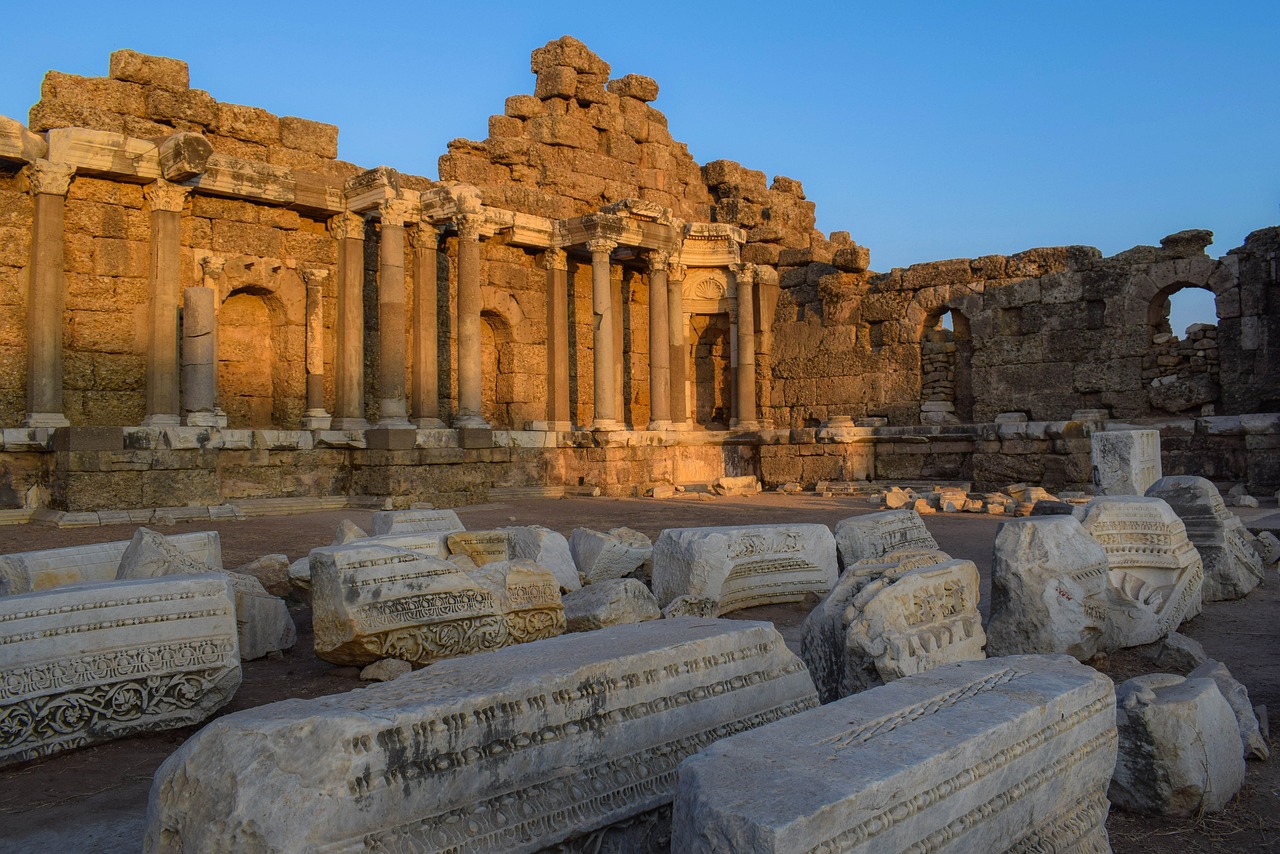 The Discovery of the Ancient Persian Ruins